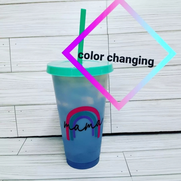 Color changing cups with matching key chain mama cups - Picture 1 of 4